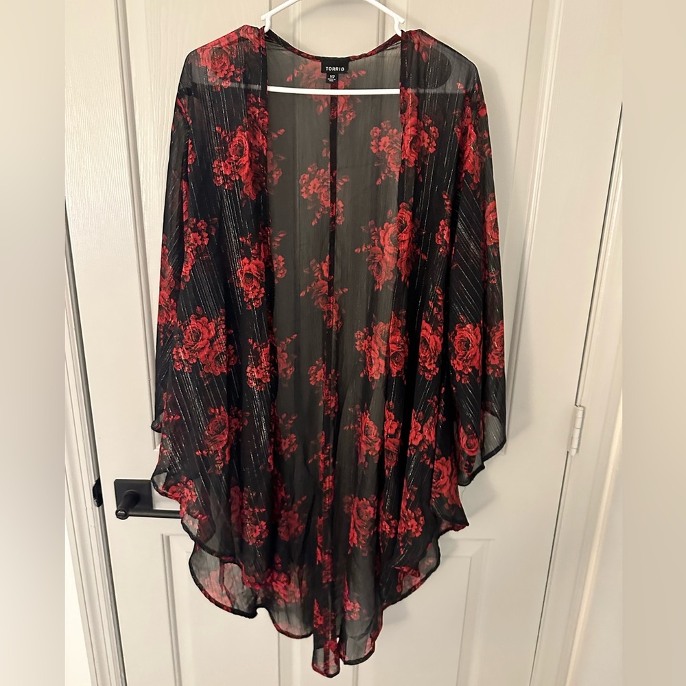 Torrid Sheer Rose Shawl/Cape